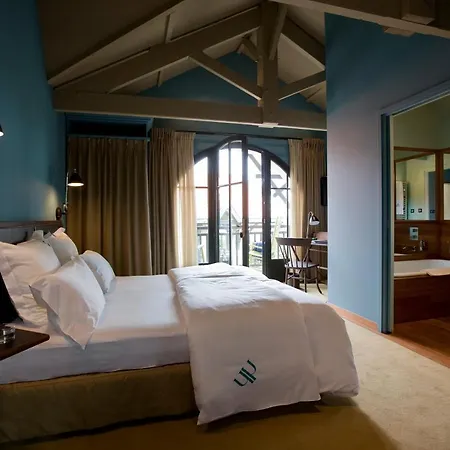 호텔 D'hiver 아르카숑